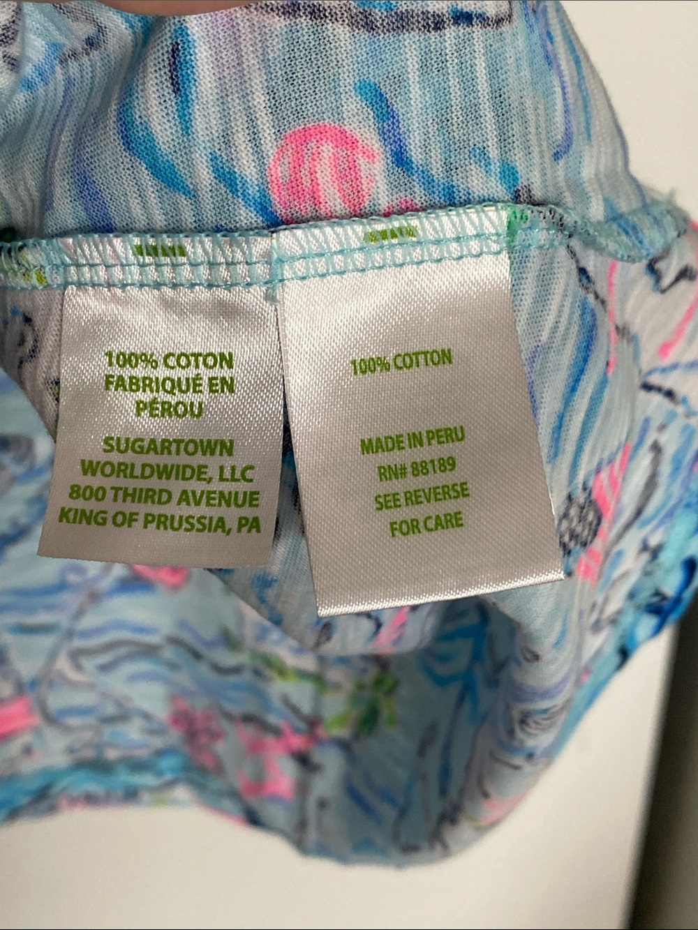 NWT Lilly Pulitzer Etta V-Neck T-Shirt in Lilly Loves Cape Cod print Size XL - Picture 9 of 10